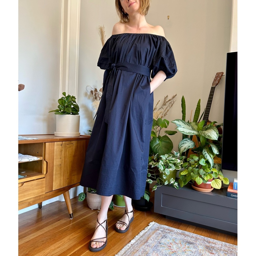NWT CO Collections balloon sleeve midi dress, navy blue, size S